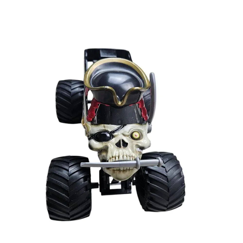 Hot Wheels Pirates Curse Monster Jam Truck DieCast 1/24 Scale Vehicle BKT - Picture 2 of 10